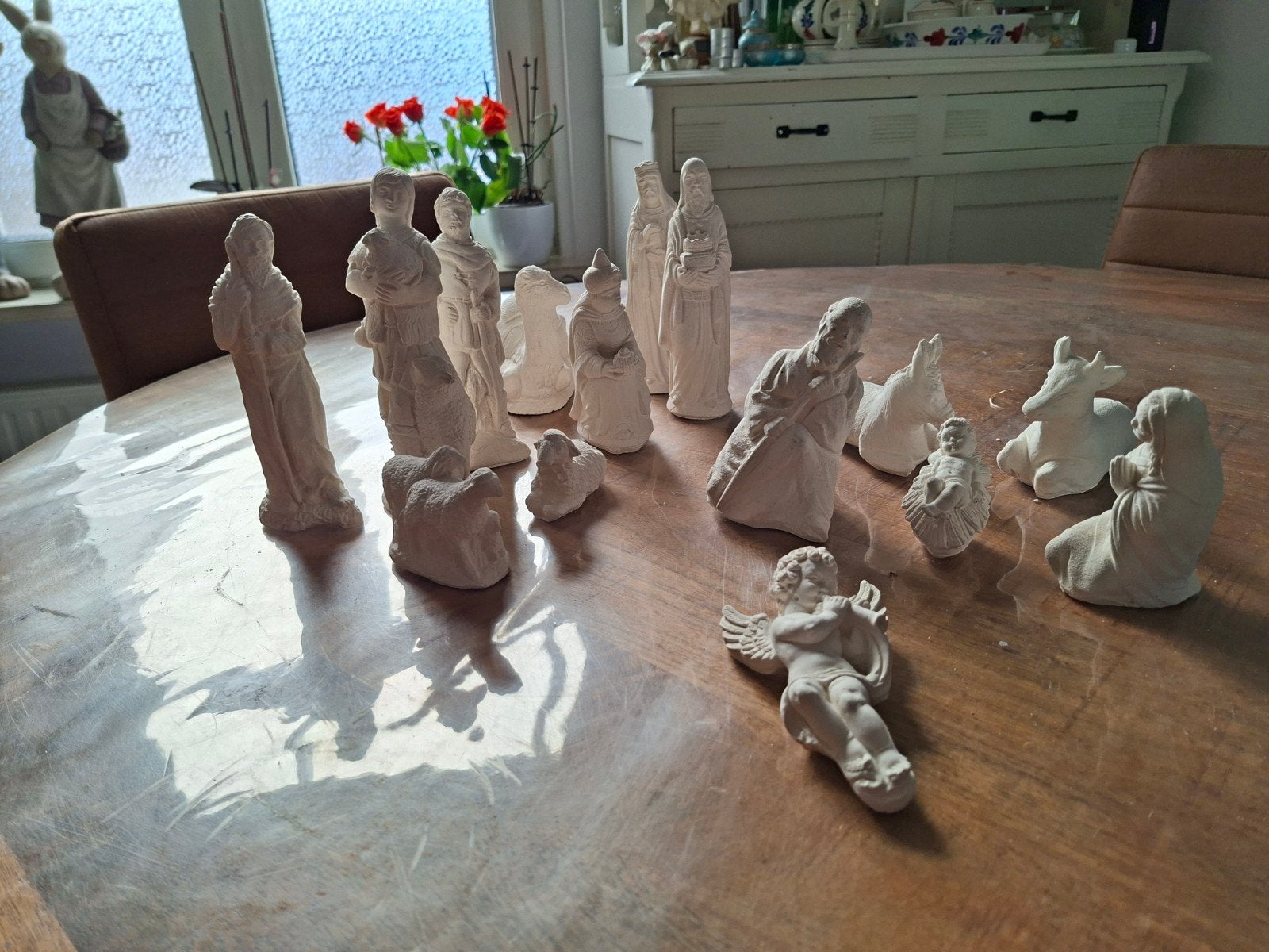 kerstkribbe met gipse beelden, Ophalen of Verzenden