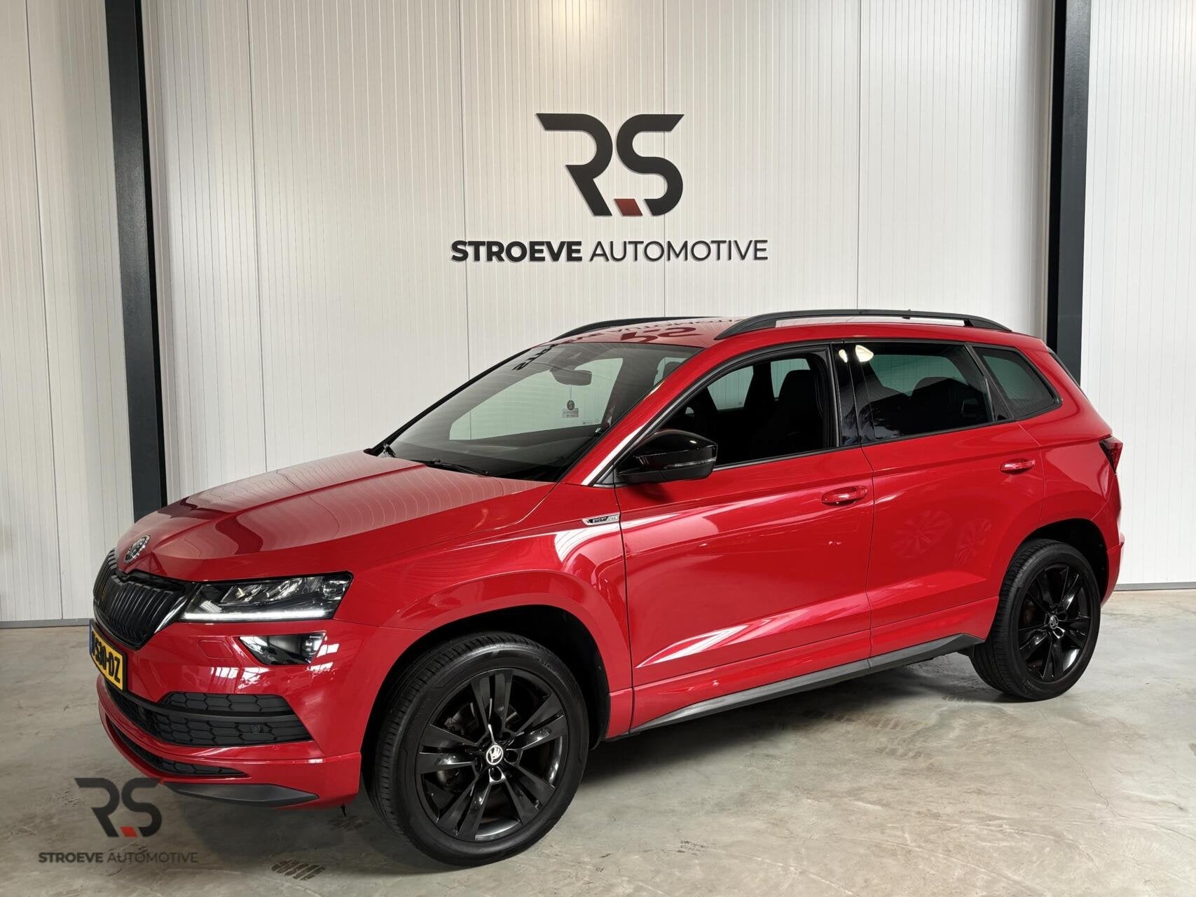 Skoda Karoq 1.5 TSI ACT 150 pk DSG Sportline Buss | Navi | L, Stof, 1498 cc, 4 cilinders, 150 pk