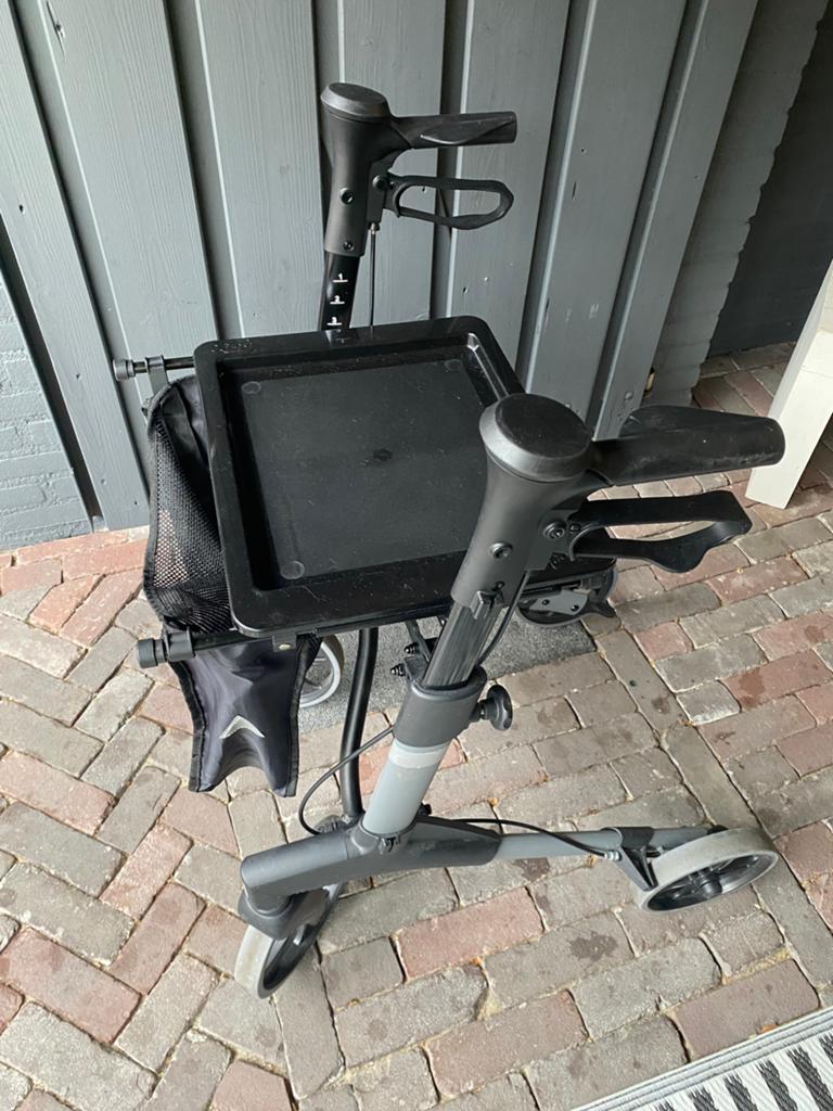 Te koop Rollator, Diversen, Rollators, Ophalen of Verzenden, Zo goed als nieuw
