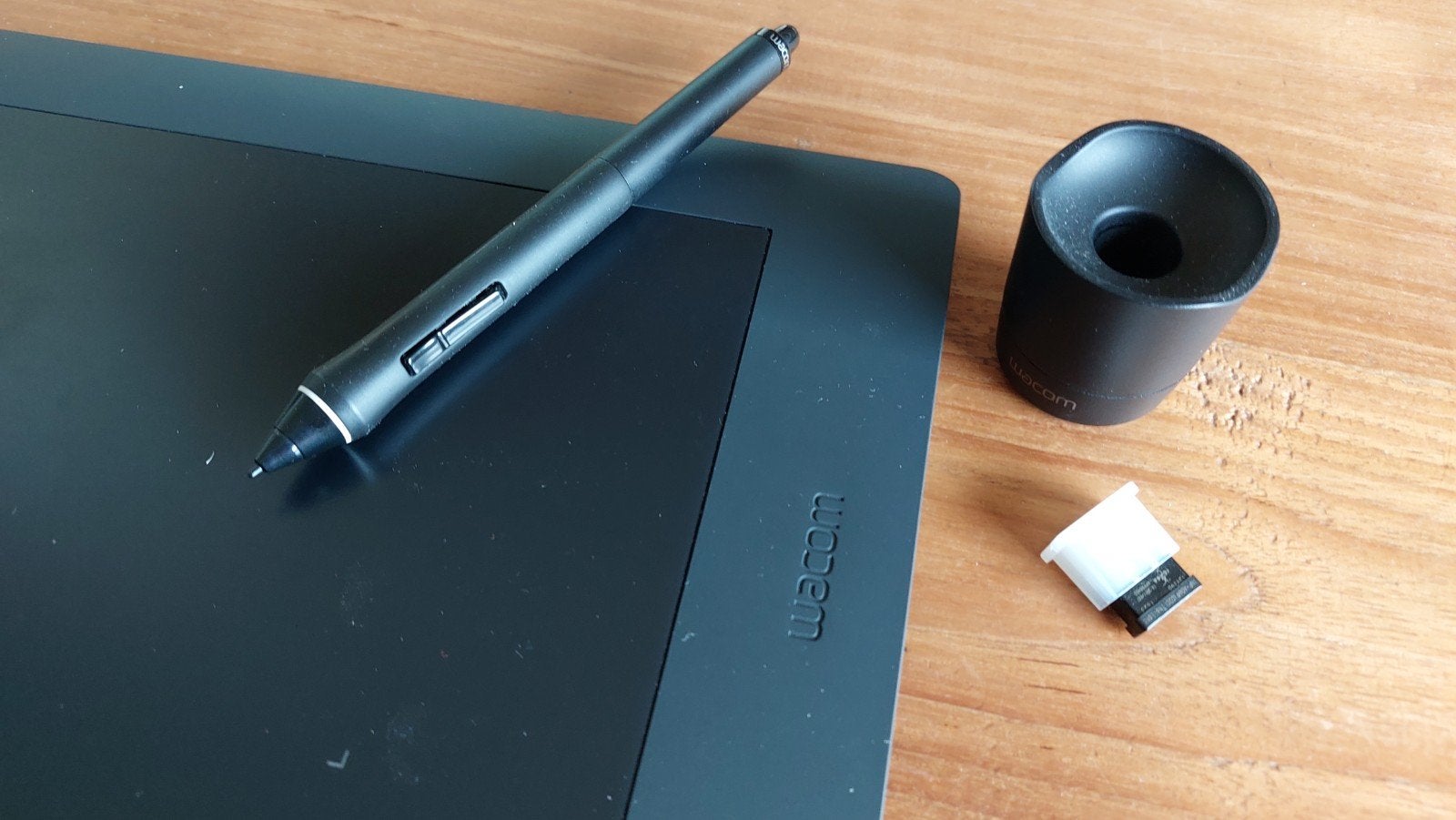 Wacom Intuos Pro Small PTH-451 Pen Tablet, Computers en Software, Ophalen of Verzenden, Gebruikt, Draadloos