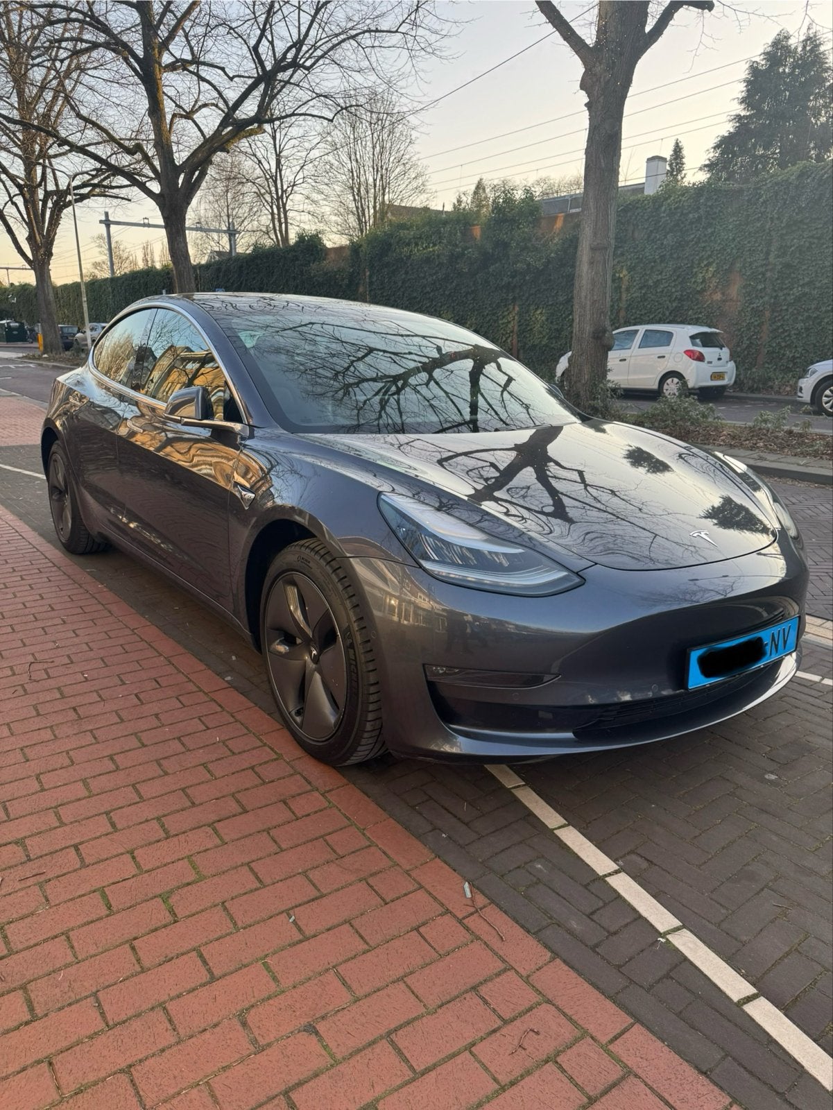 Tesla model 3 huren? Taxi klaar te huur!  Uber bolt pacht, Personenauto