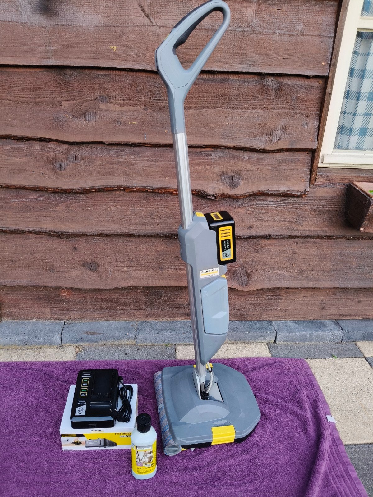 Kärcher BR 30/1C BP – Professionele vloerreiniger, Doe-het-zelf en Verbouw, Reinigingsmachines, Ophalen, Zo goed als nieuw