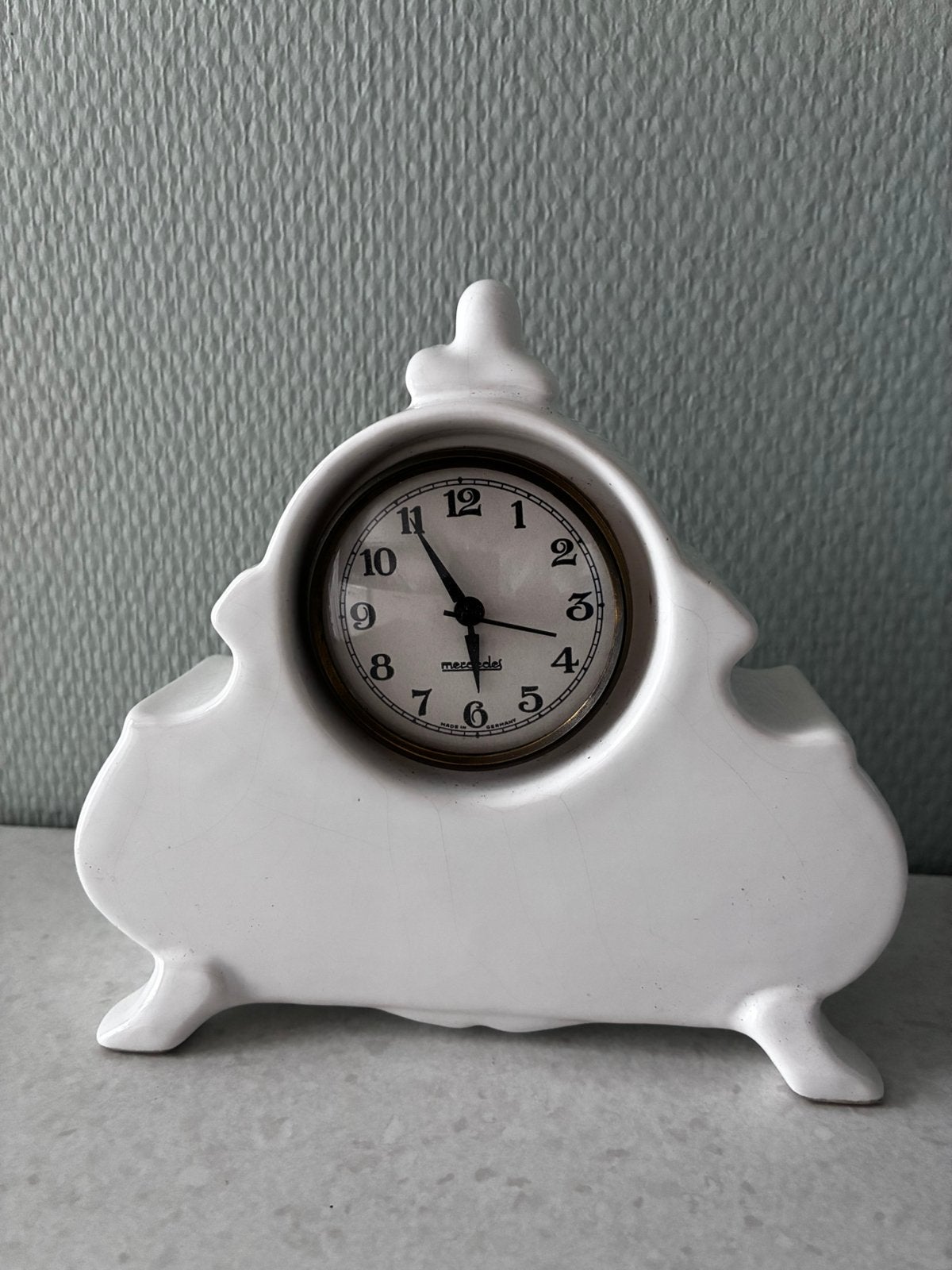 Vintage Keramieken Schouwklok Schoonhoven Delfts Wit, Ophalen of Verzenden, Zo goed als nieuw, Wandklok