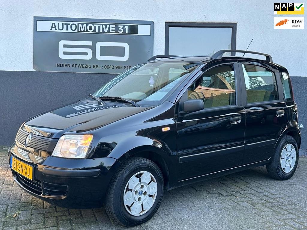 Fiat Panda 1.1 Young | AIRCO | ZUINIG | RUIM | NL AUTO, Auto's, Fiat, Voorwielaandrijving, Stof, 4 stoelen, Zwart