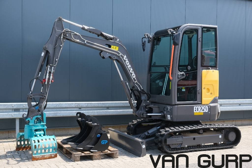 Volvo ECR 25 D | 2022 | 694h | CW05 | Sorting Grapple, Graafmachine