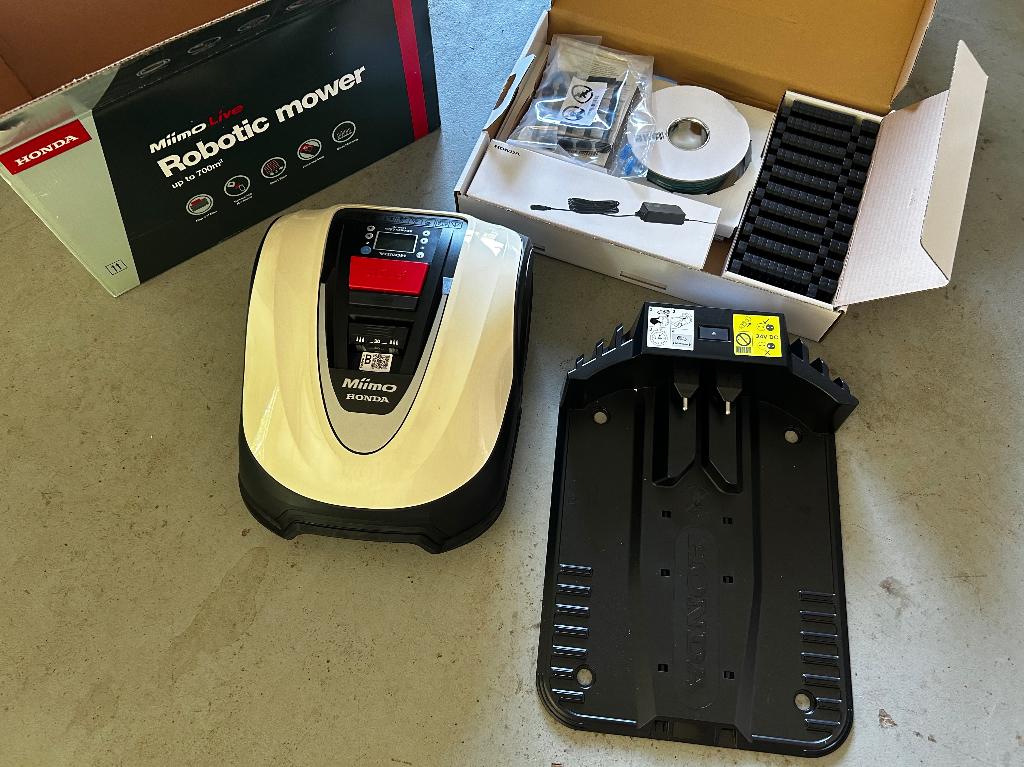 Honda Miimo live HRM 70 EC * nieuw in doos * robotmaaier, Tuin en Terras, Honda, Bestuurbaar via app, Nieuw, Ophalen of Verzenden