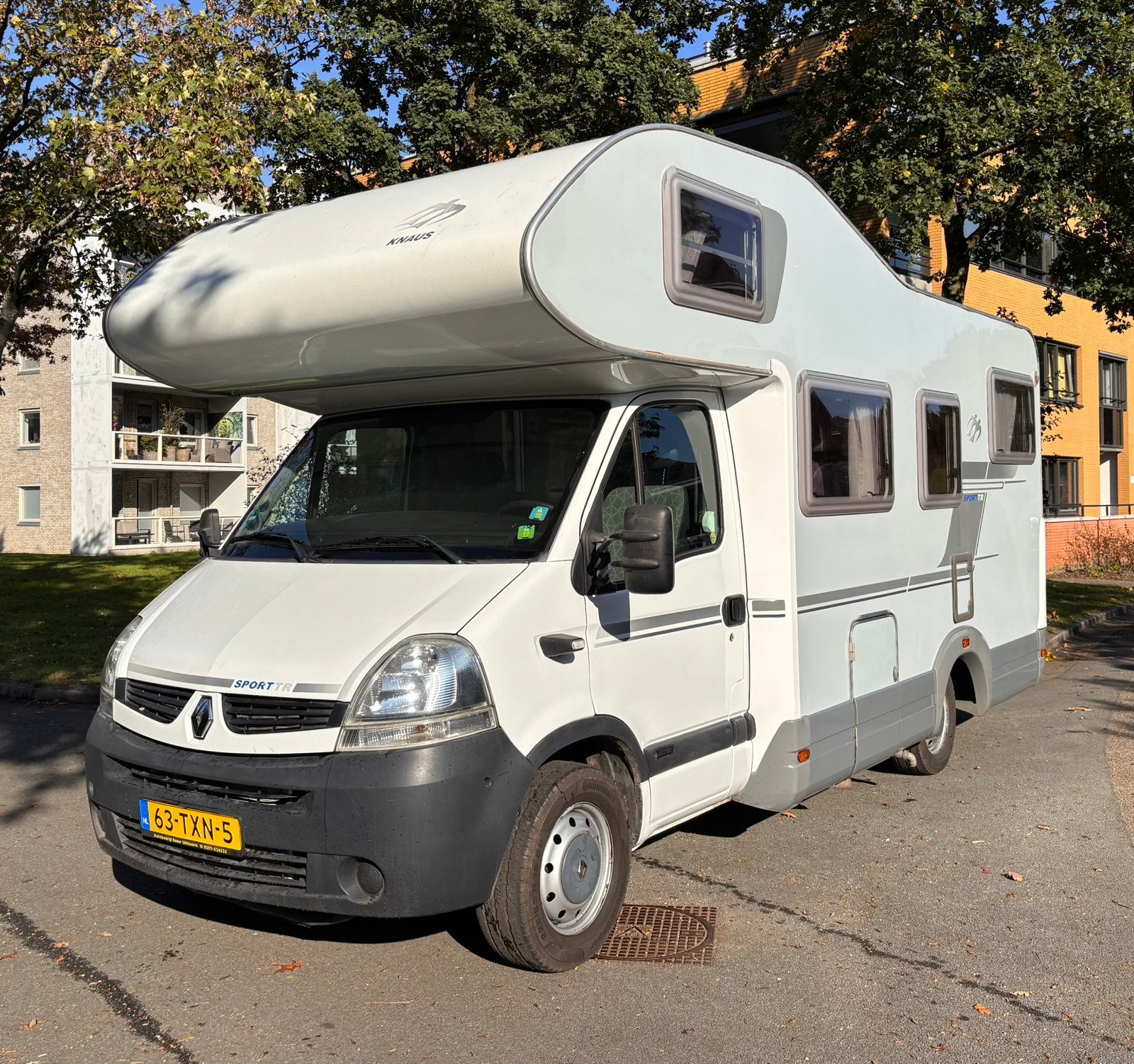 Renault Knaus Sport TR Alkoof | 2008 | XL-garage, Boiler, 6 tot 7 meter, Particulier, Tot en met 5
