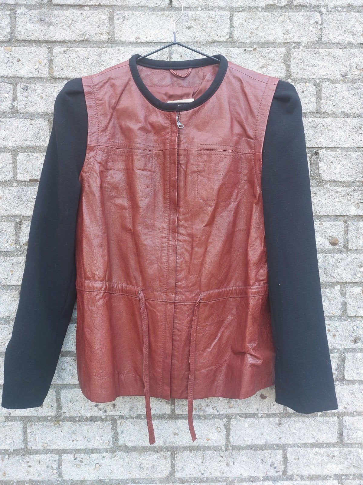H&M Leren Jasje met Zwarte Mouwen Maat 38/40 (M), Maat 38/40 (M), H&M, Bruin, Ophalen of Verzenden