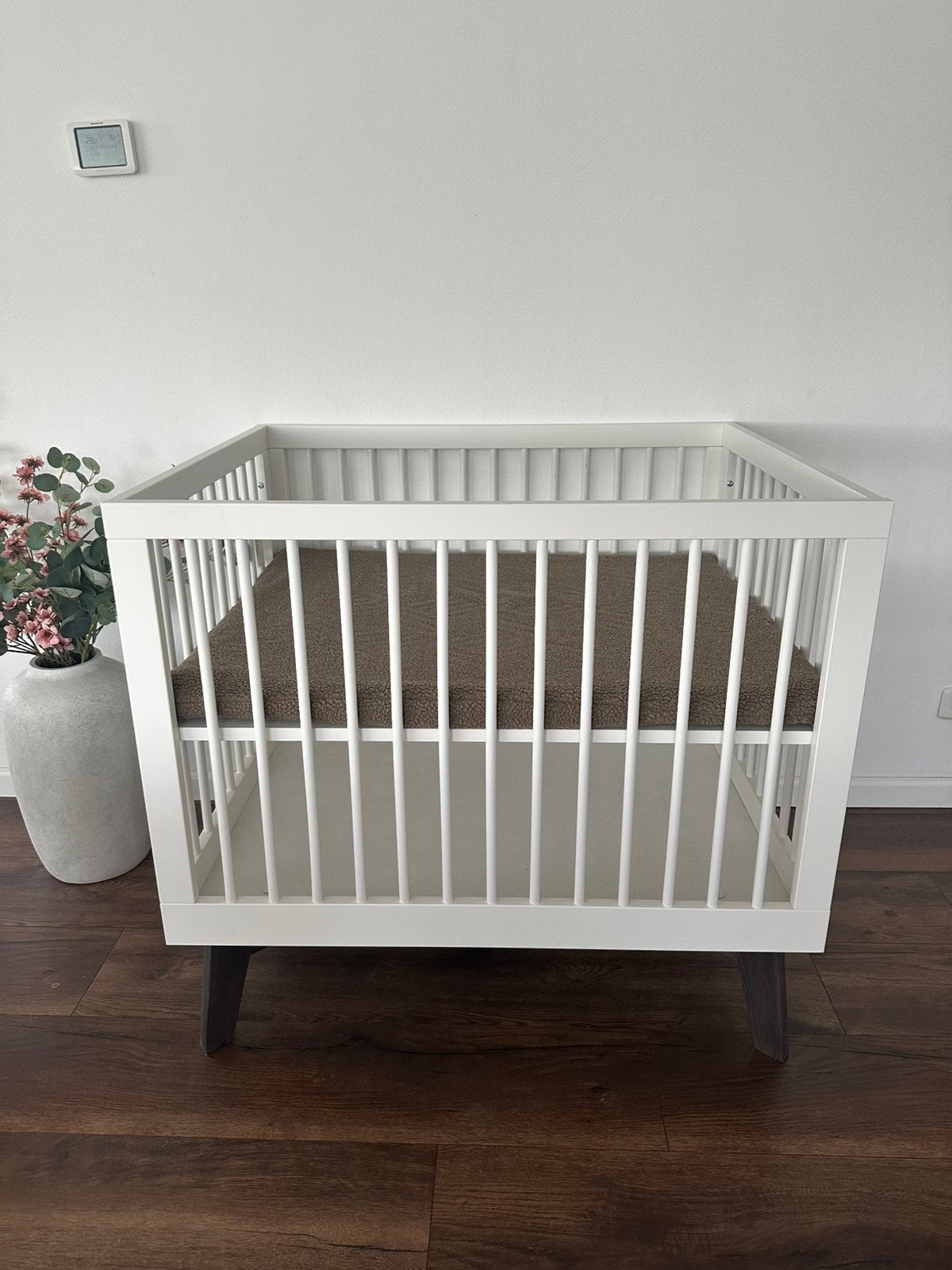 Kidsmill Sixties Box Wit Mat / Walnoot, Kinderen en Baby's, Ophalen, Zo goed als nieuw