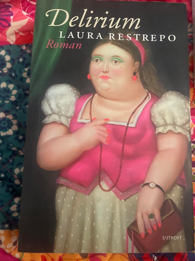 Delirium - Laura Restrepo (Roman), Ophalen of Verzenden, Zo goed als nieuw, Wereld overig