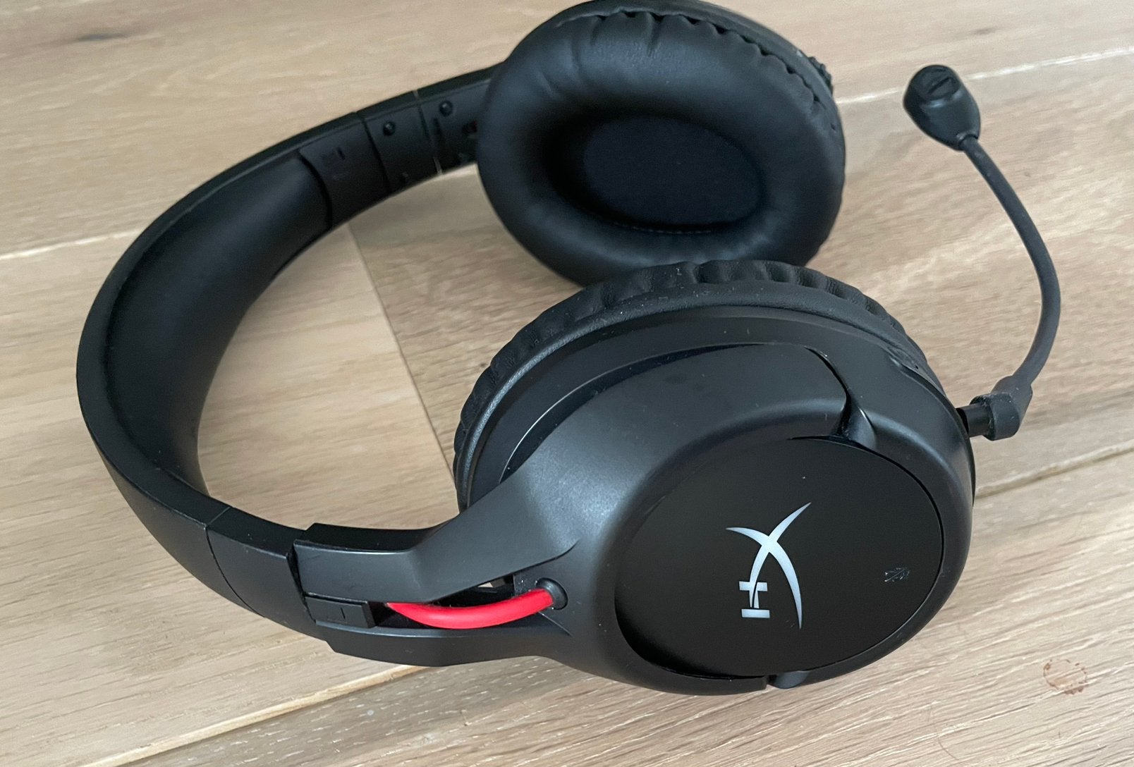 HyperX Cloud Flight gaming headset, Ophalen of Verzenden, Gaming headset, Zo goed als nieuw