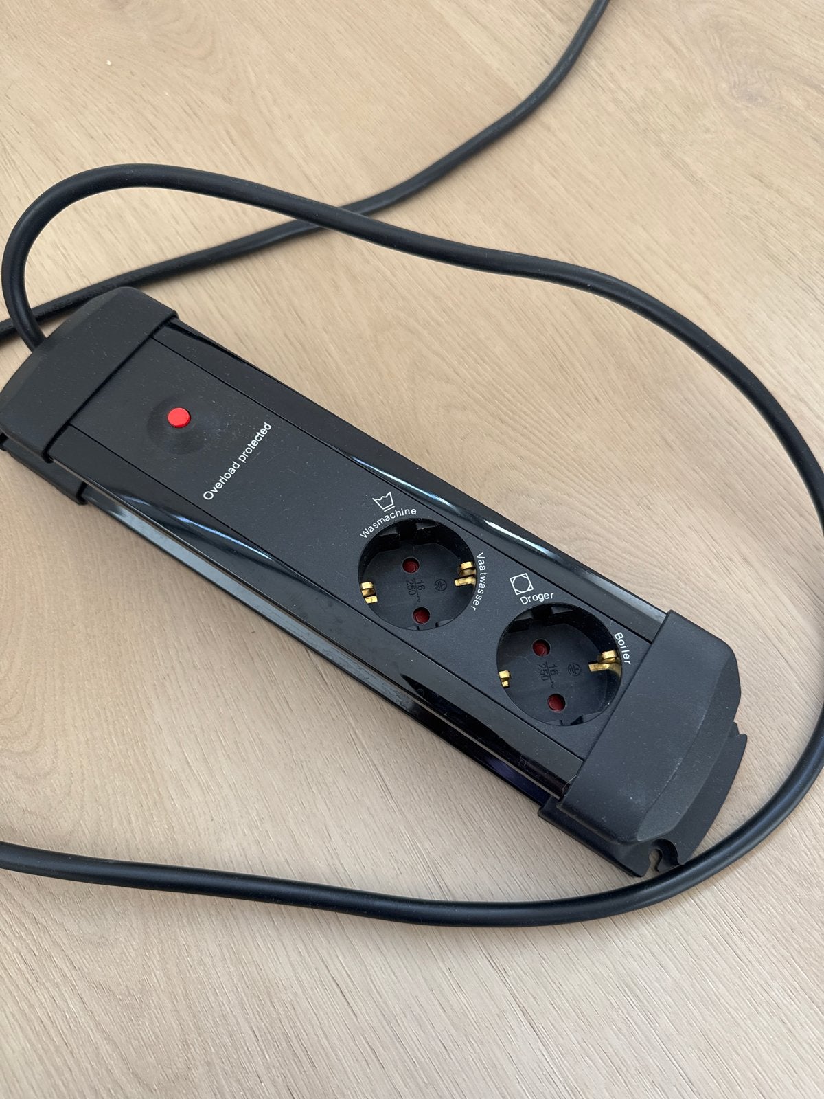 Stekkerdoos met overspanningsbeveiliging, Ophalen of Verzenden, Gebruikt