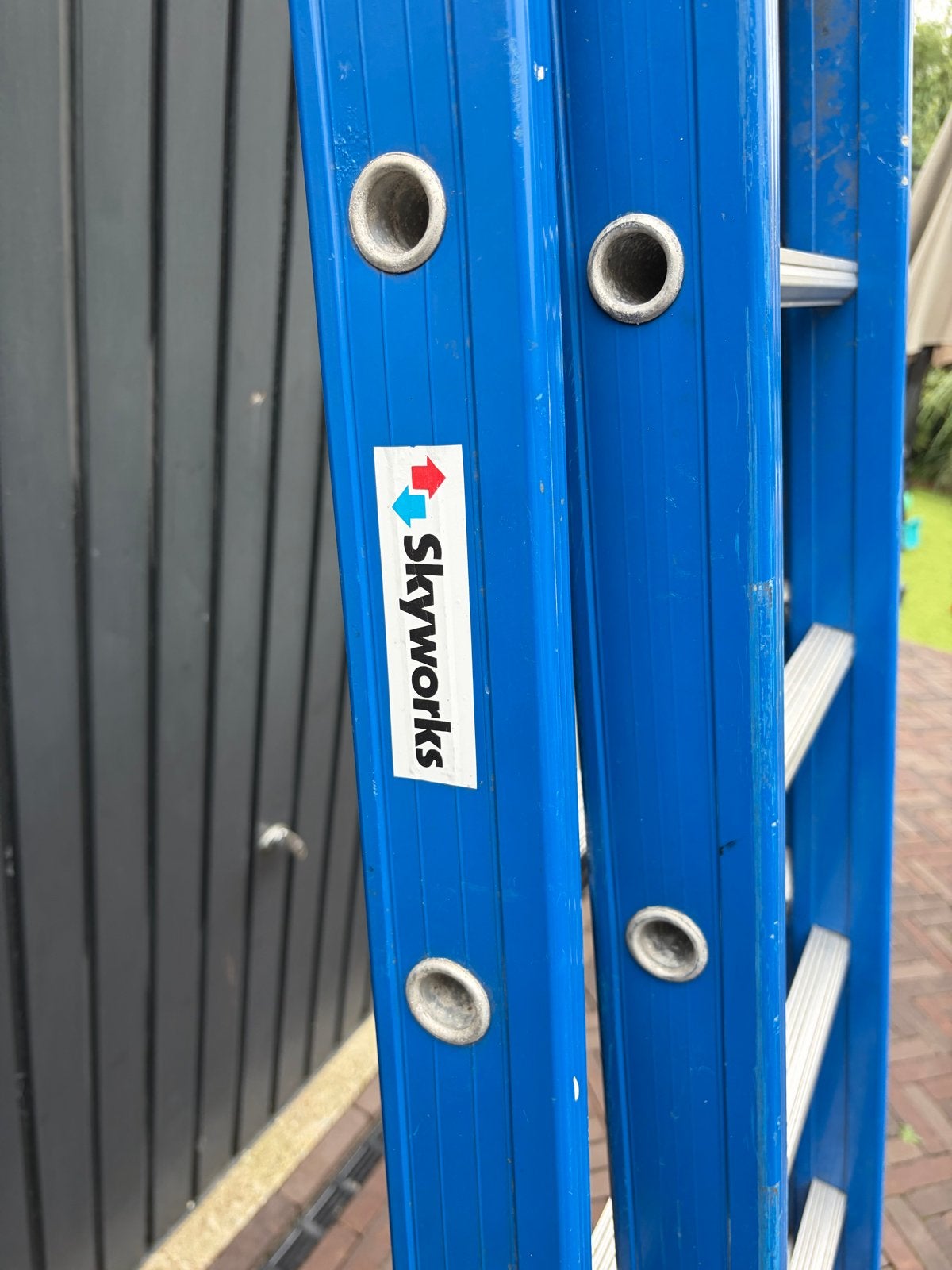 Foto 2 van Skyworks 2x12 ladder.