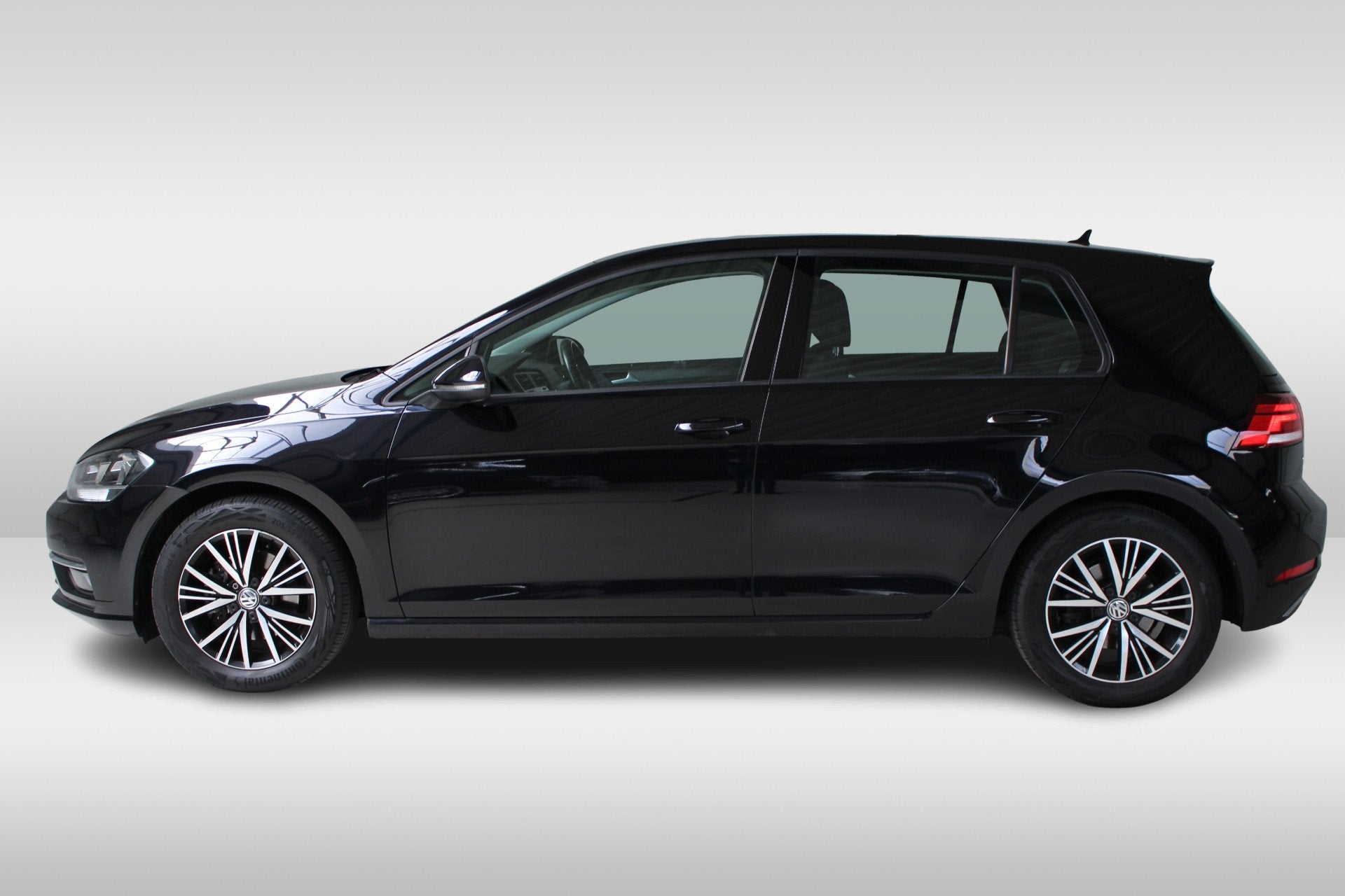 Volkswagen Golf 1.5 TSI Comfortline Android Auto | Apple Car, Voorwielaandrijving, Stof, 4 cilinders, 1210 kg