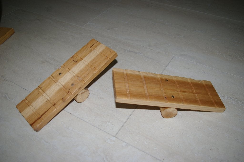 Twee houten wipjes voor hamsters, muizen, jonge cavias, Minder dan 60 cm, Overige typen, Muis, Minder dan 75 cm