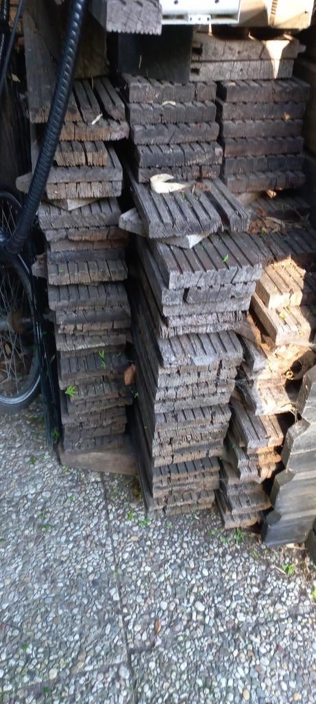 Dikke hardhouten planken, Doe-het-zelf en Verbouw, Hout en Planken, Ophalen, Gebruikt, Plank, 50 mm of meer
