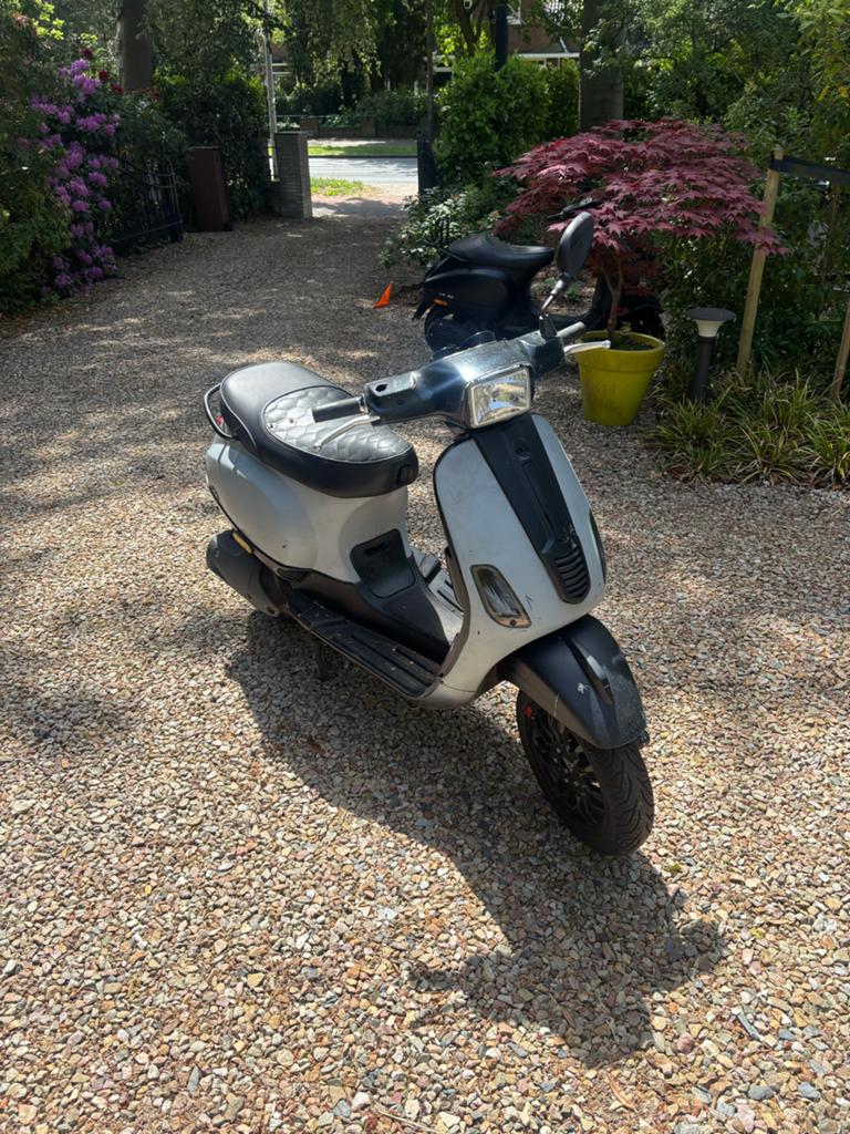 Vespa S 200cc, onderhoudsbeurt gehad, Ophalen, Gebruikt, Benzine, Overige modellen