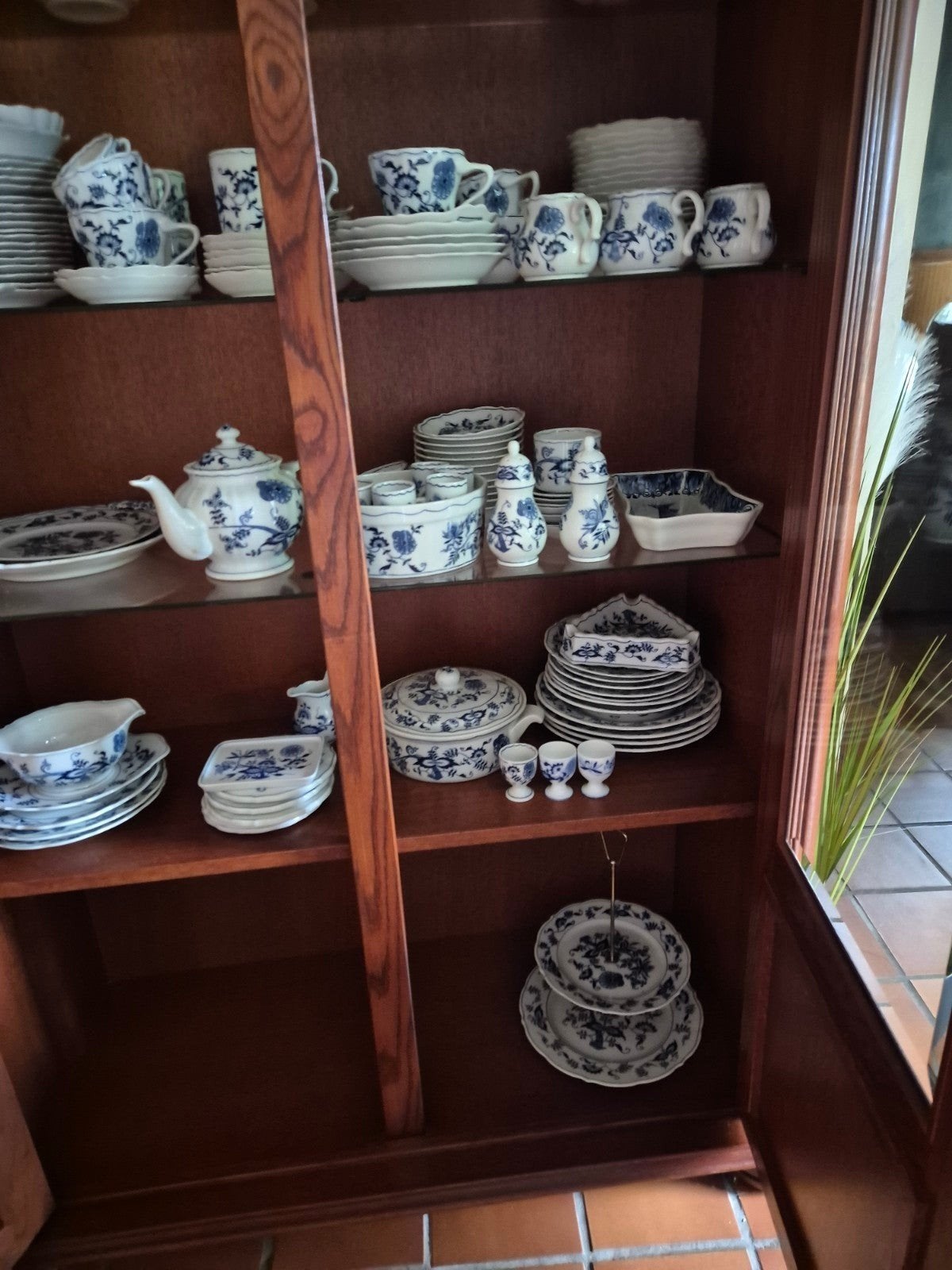 Blue Danube  servies ook lunch, diner en pizzaborden, Ophalen of Verzenden, Zo goed als nieuw, Overige stijlen, Kop(pen) en/of Schotel(s)