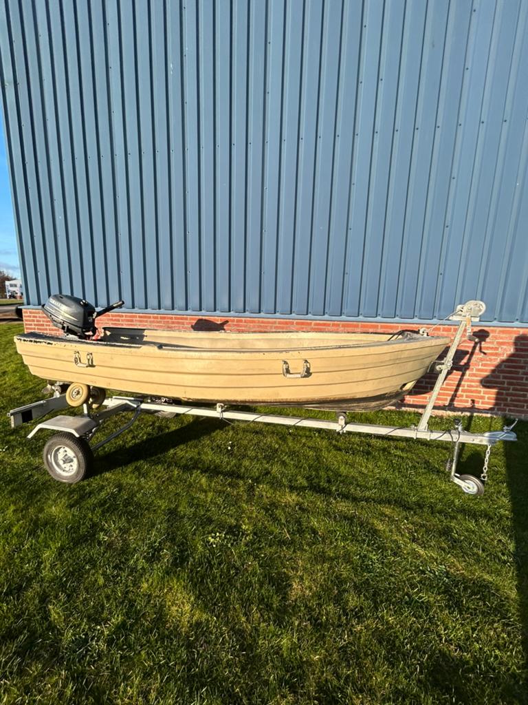 Pioner 10 met 4 pk yamaha, Watersport en Boten, Ophalen, Zo goed als nieuw