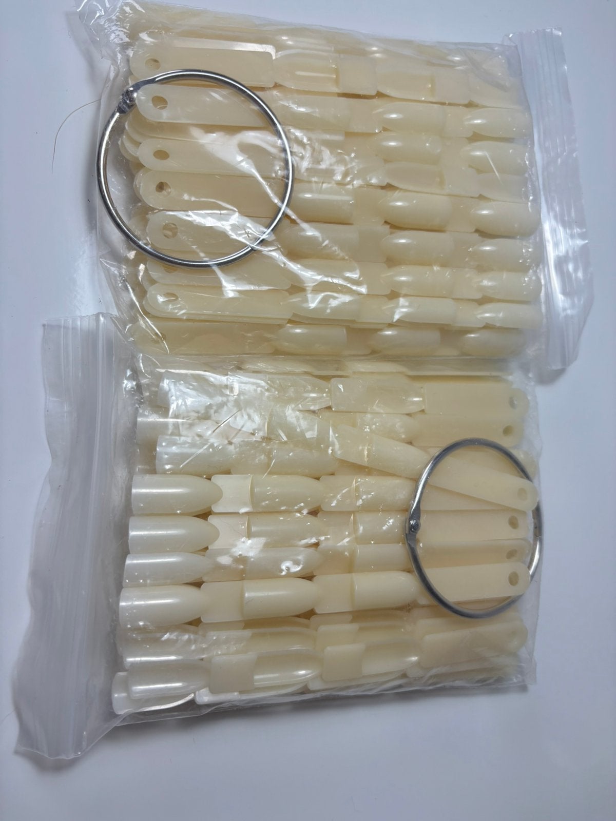 Nieuwe nagel display sticks / inclusief metalen ring., Ophalen of Verzenden, Nieuw