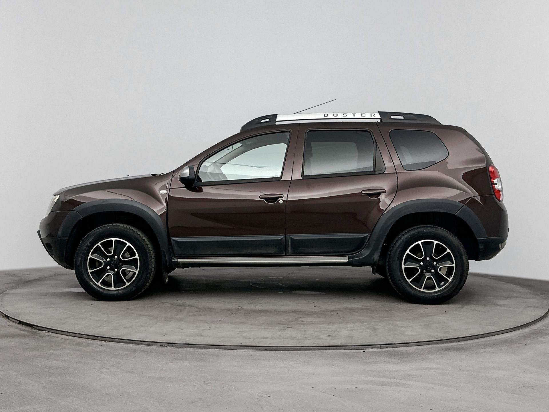 Dacia Duster 1.2 TCe 4x2 Série Limitée Robust | Airco | Cr, Auto's, Voorwielaandrijving, Dealer onderhouden, Gebruikt, Euro 6