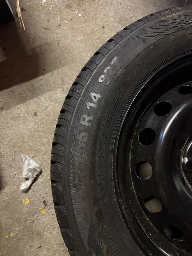 Continental  band op stalen velg 175/65 R14, Ophalen, Nieuw