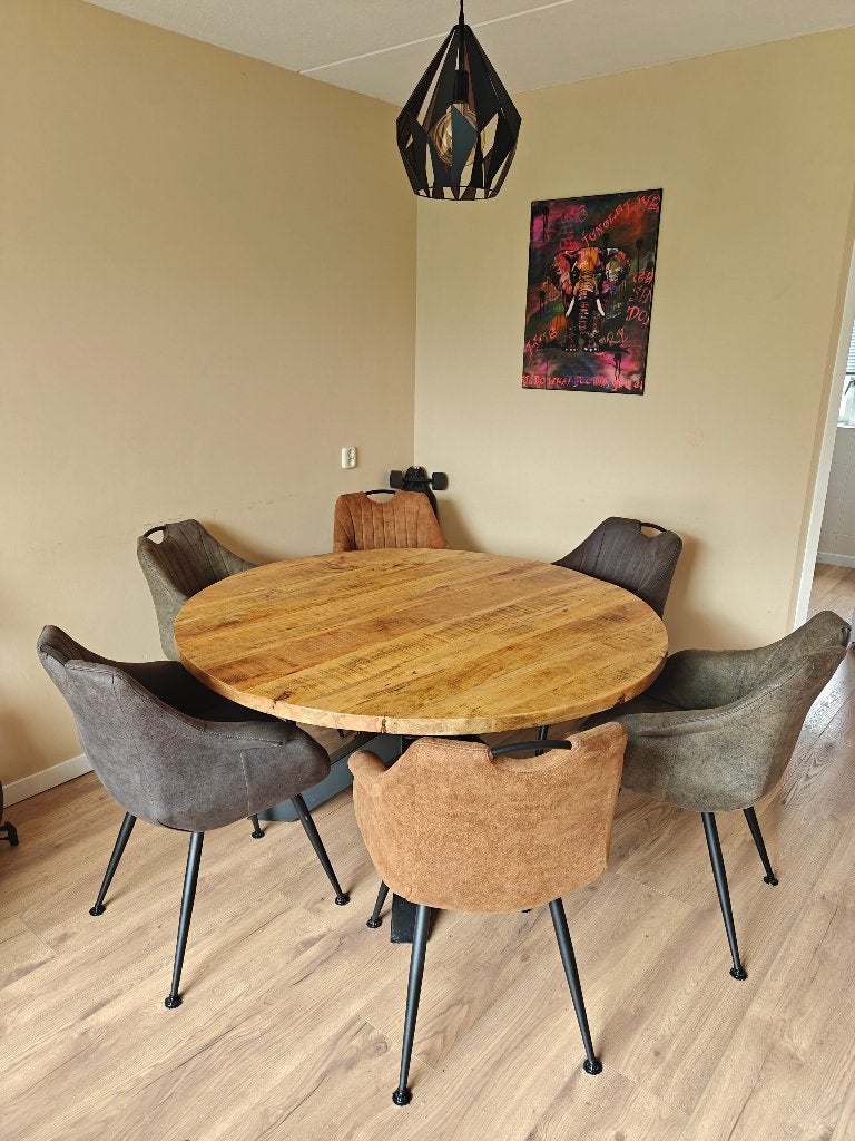 Ronde massieve eettafel inclusief stoelen, Ophalen, Gebruikt, Rond, Vijf personen of meer