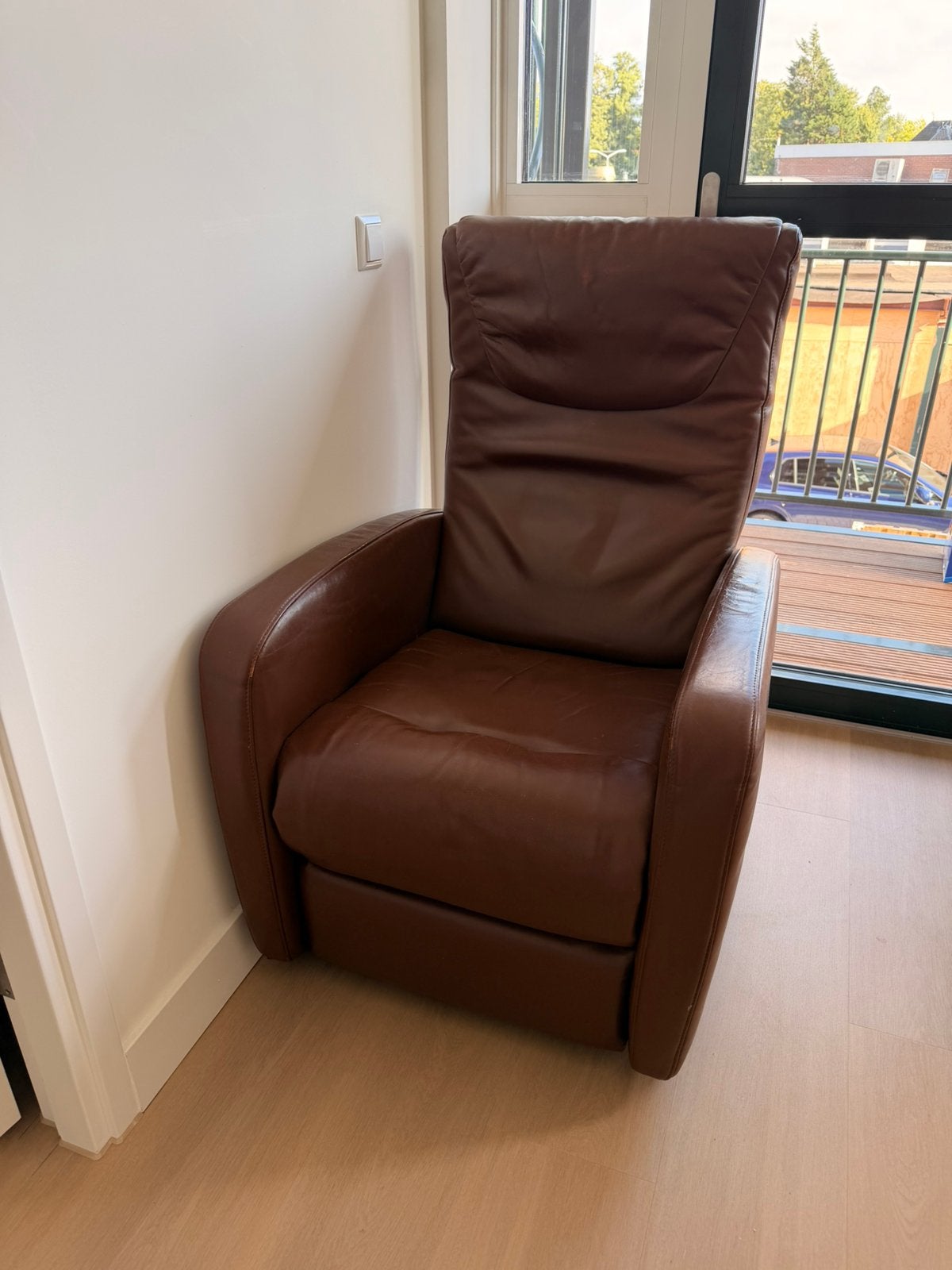 Leren relaxstoel, Ophalen, Zo goed als nieuw, 50 tot 75 cm, Leer