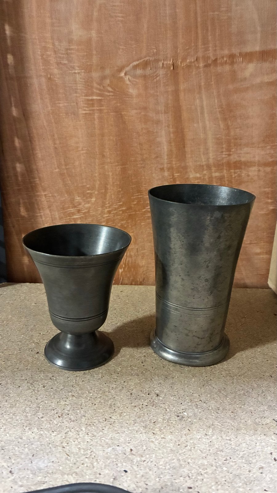 Set van 2 Royal Holland Pewter KMD Tiel bekers, Ophalen