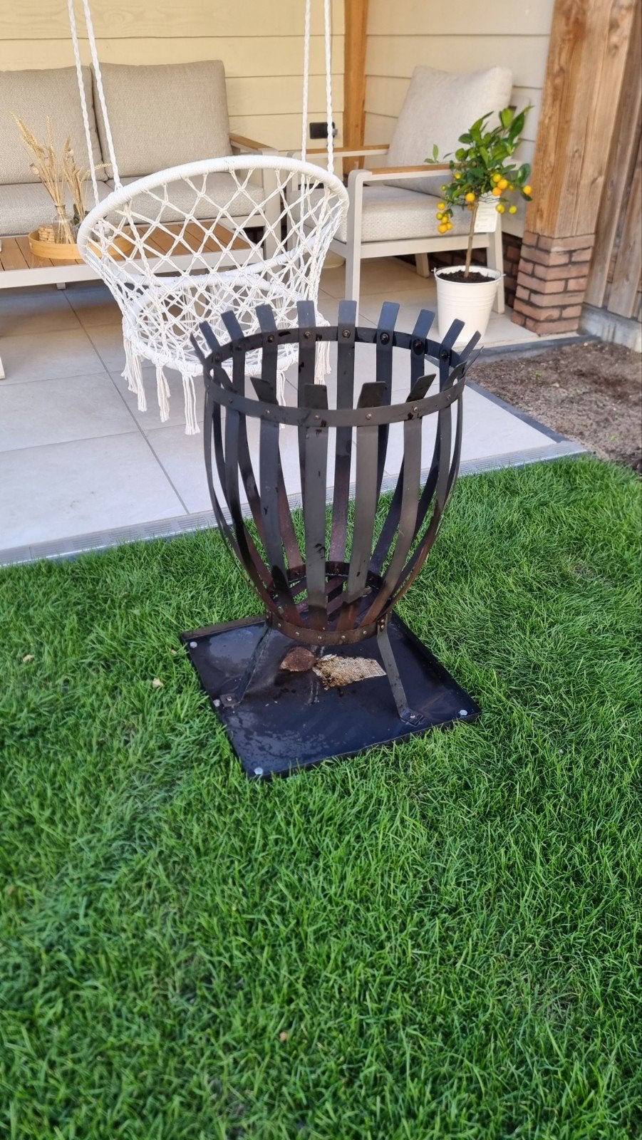 Ronde Vuurkorf 2mm Staal met Asopvangplaat - 65cm Hoog, Tuin en Terras, Vuurkorven, Ophalen of Verzenden
