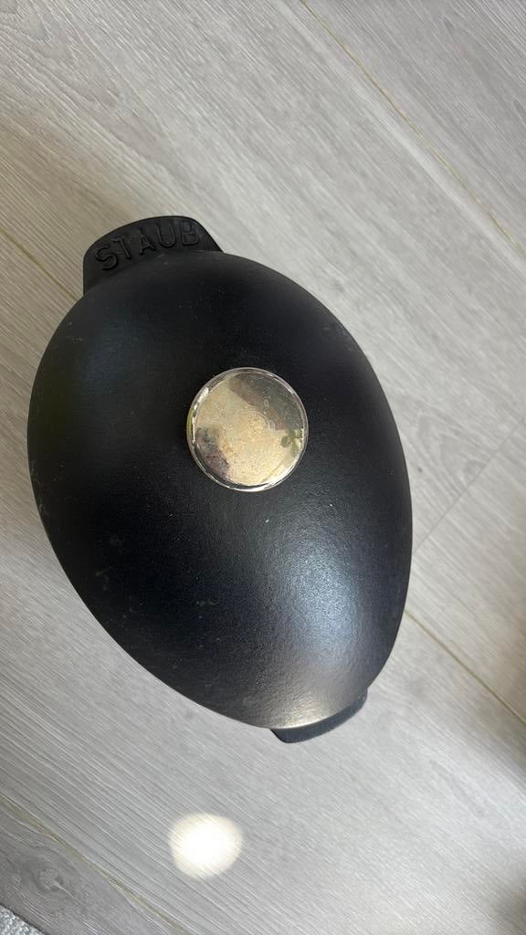 Staub mosselpan, Ophalen, Zo goed als nieuw