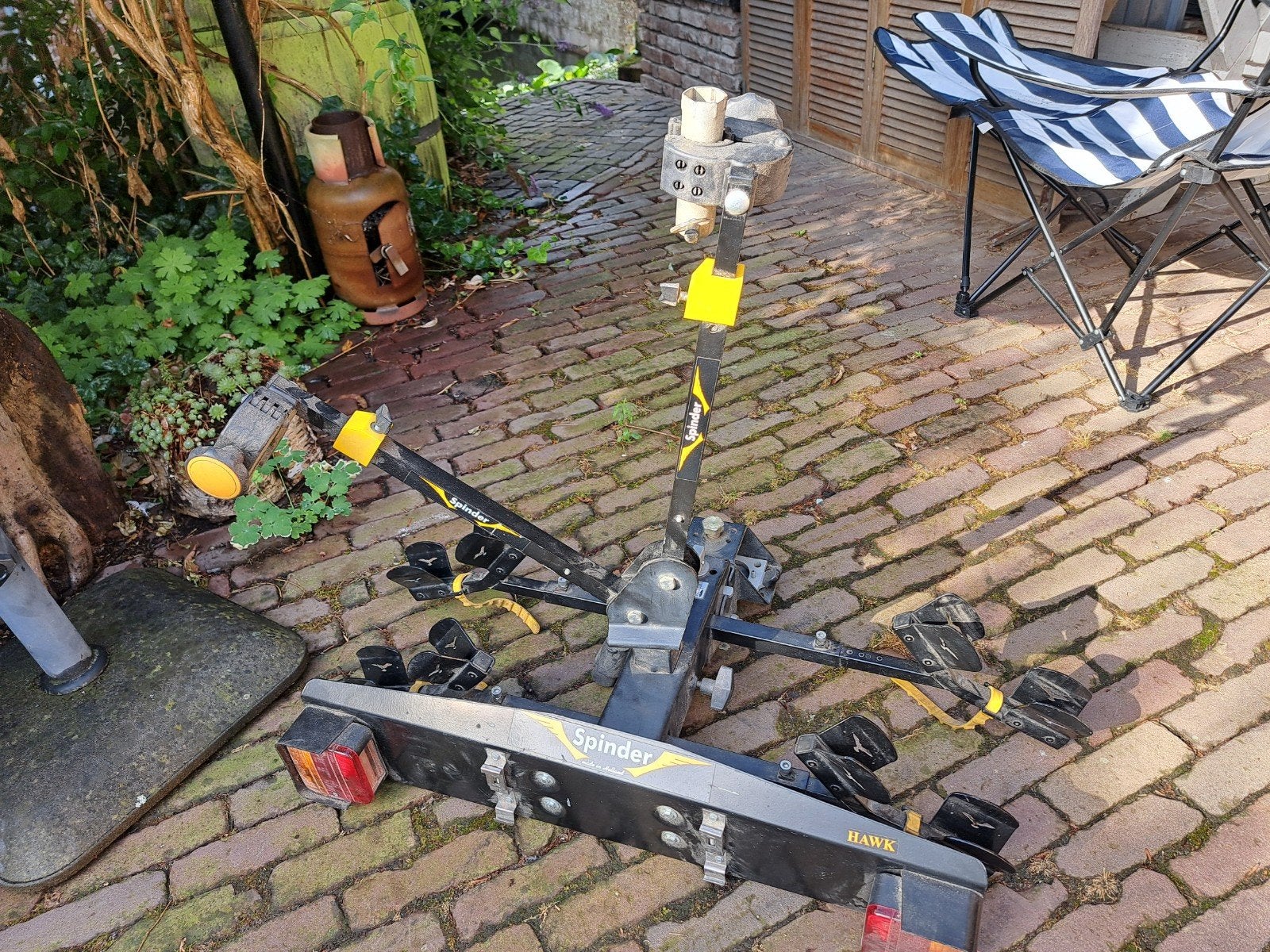 Fietsendrager hawk te koop, Ophalen, 2 fietsen, Trekhaakdrager
