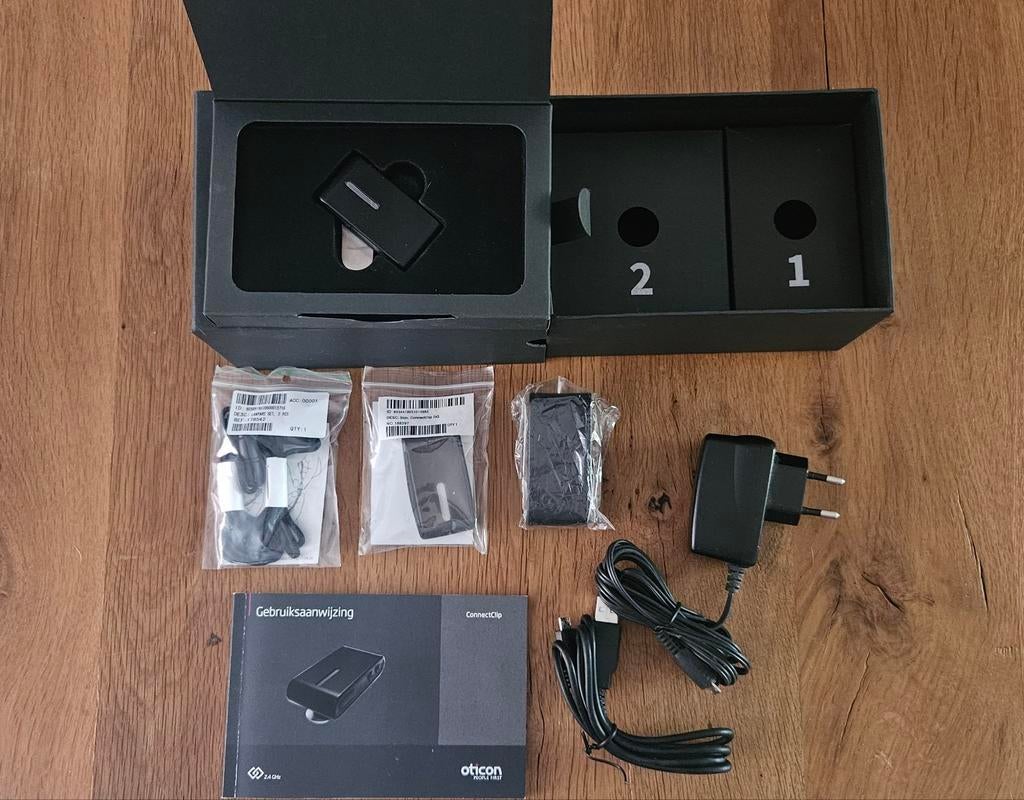Oticon ConnectClip 2.4G BL - Zeer nette in doos, Ophalen of Verzenden, Nieuw