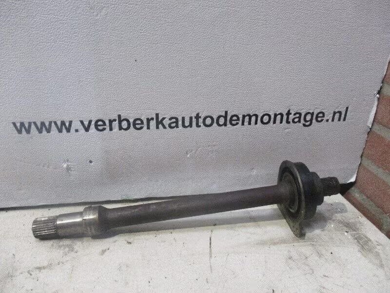 AANDRIJFAS RECHTS Ford Mondeo I (01-1993/08-1996), Gebruikt, Ophalen of Verzenden, Henry-Ford-Straße 1 50735 Köln, DE, Ford-Werke GmbH