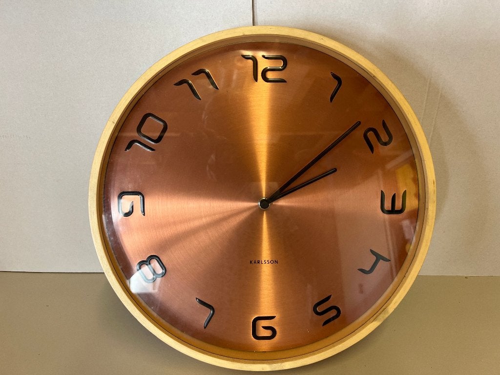 Klok rond 35 cm, Ophalen of Verzenden, Zo goed als nieuw, 35 cm, Overige typen