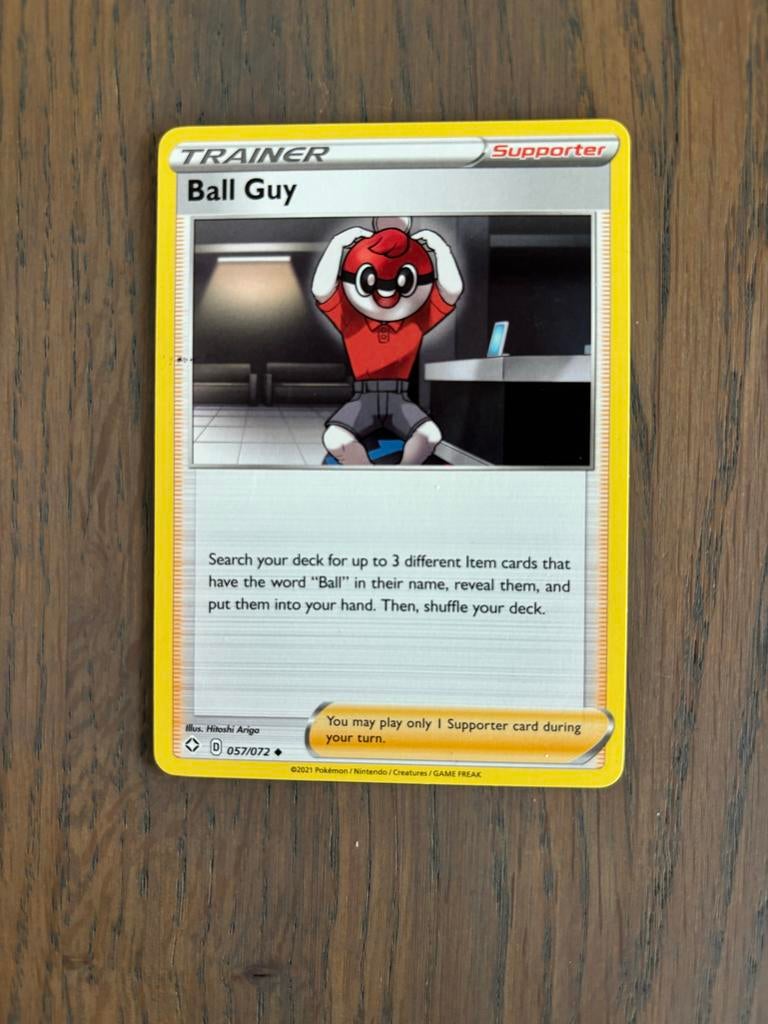 Pokémon TCG: Ball Guy Supporter Trainer Kaart (057/072), Ophalen of Verzenden, Zo goed als nieuw, Losse kaart