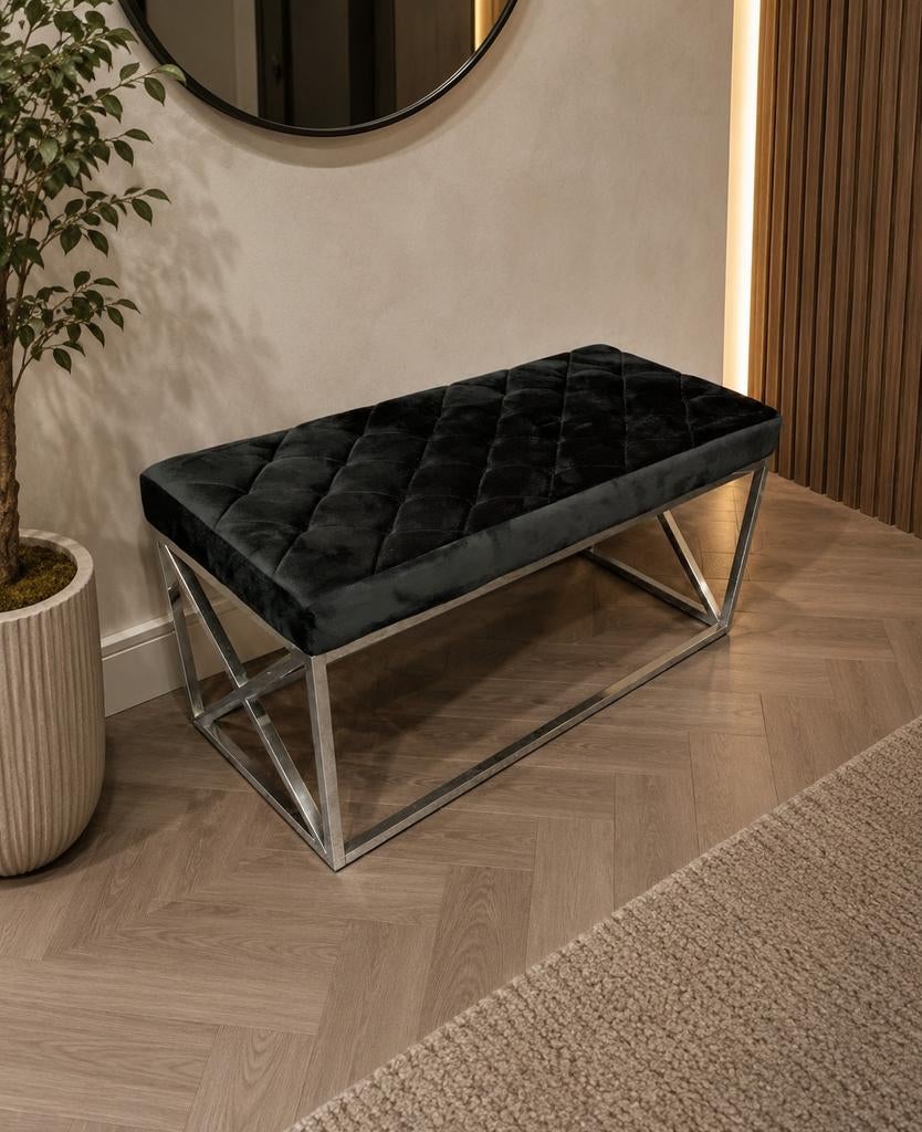 Luxe zwarte vekvet bankje, Modern, Luxe, Glamour, 50 tot 75 cm, Ophalen of Verzenden, Zo goed als nieuw