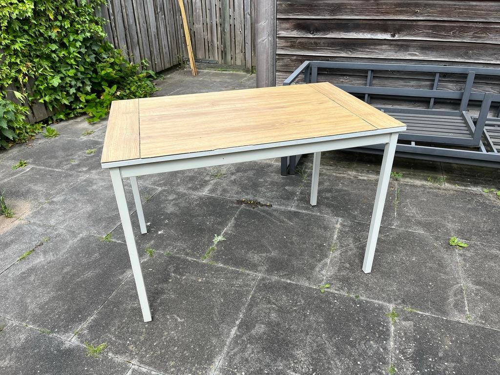 Gratis af te halen: tafel 70x110cm, beschadigd tafelblad, Huis en Inrichting, Tafelonderdelen, Ophalen, Gebruikt, 100 tot 150 cm