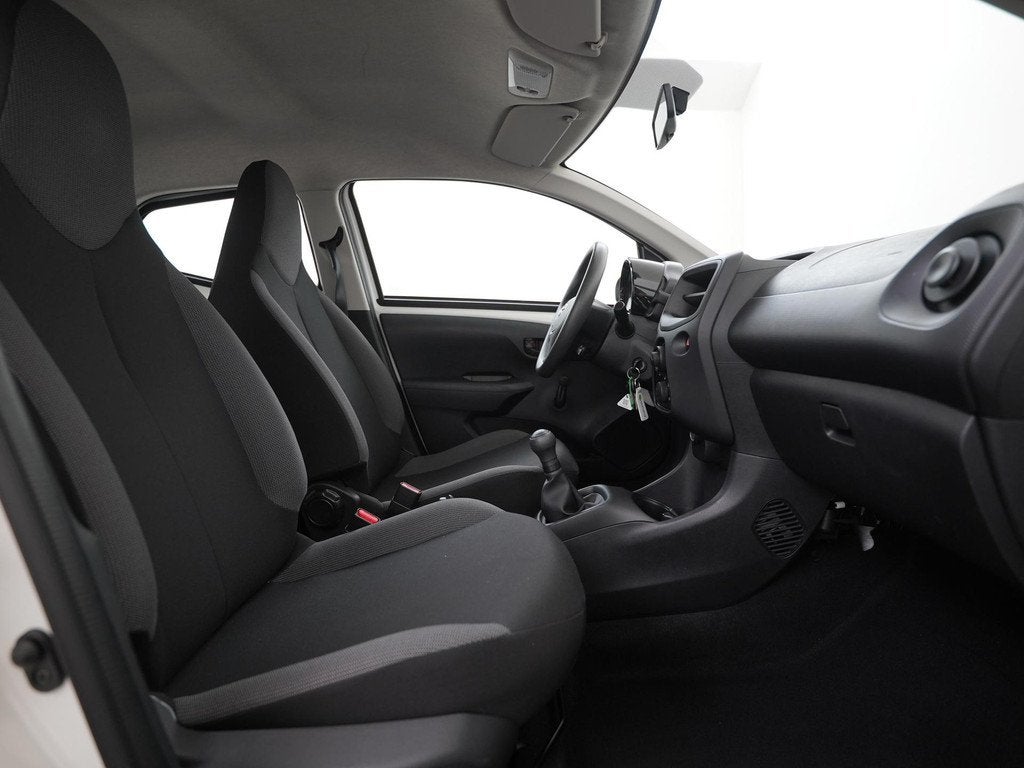Toyota Aygo 1.0 VVT-i x | 12 mnd Garantie | Zondag Open!, Auto's, Toyota, Voorwielaandrijving, 12 maanden, Stof, Gebruikt