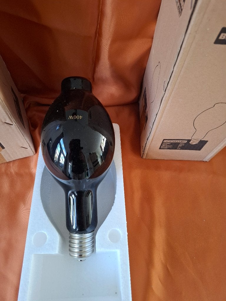 Showtec Blacklight E40, Ophalen of Verzenden, Nieuw, Licht
