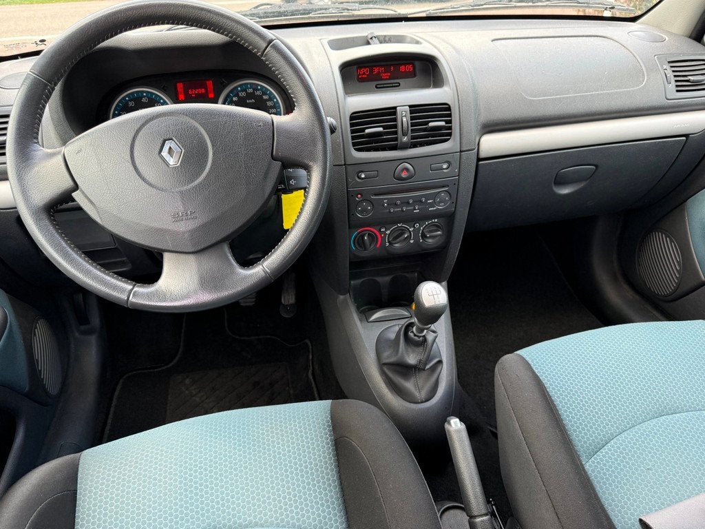 Renault Clio 1.2-16V 5-DRS Campus AIRCO LMV 1e EIG. NAP, Auto's, Voorwielaandrijving, Stof, Gebruikt, Elektrische ramen