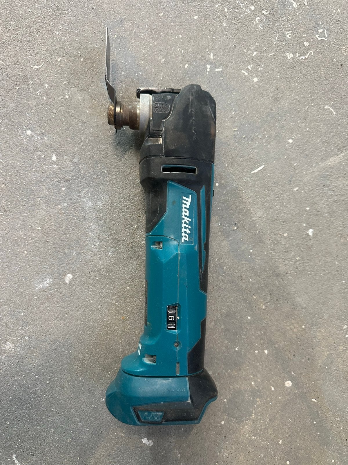 Makita DTM51Z Accu Multitool - Zonder accu en lader, Ophalen of Verzenden, Gebruikt