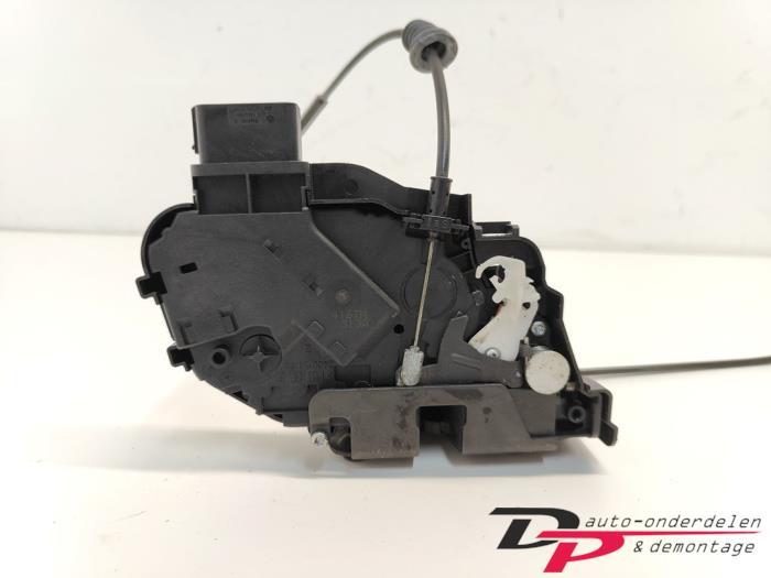 Deurslot Mechaniek 2Deurs rechts van een Volvo C30, Gebruikt, -, -, Ophalen of Verzenden
