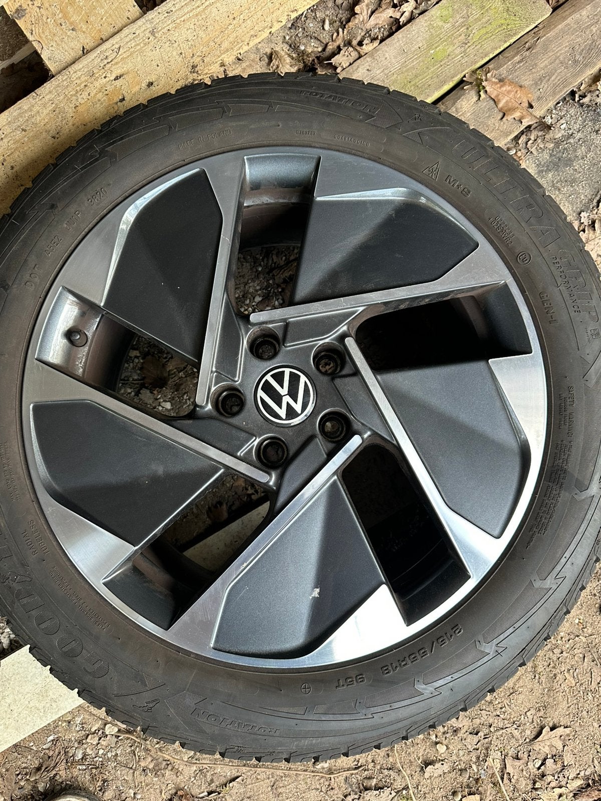 VW ID3 (Cupra) sets, Auto-onderdelen, Banden en Velgen, 215 mm, --, Banden en Velgen, --
