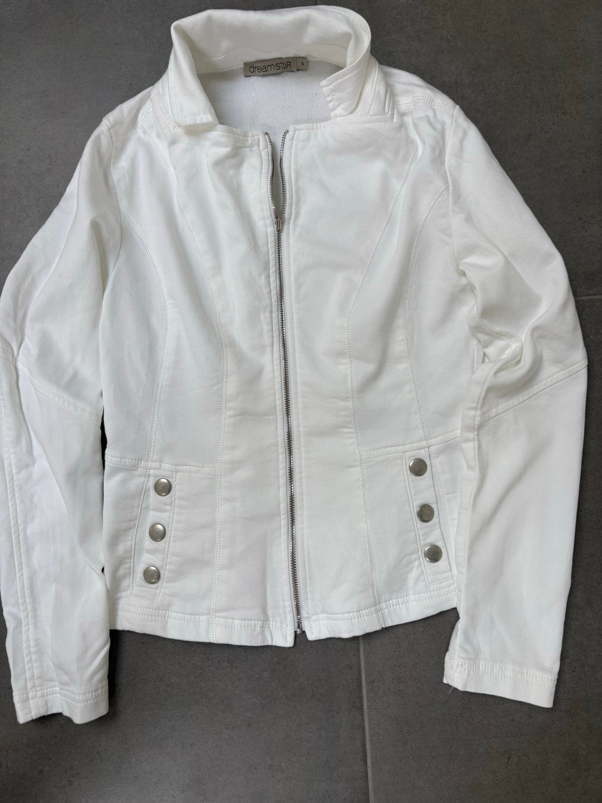 Nieuw wit vestjasje Dreamstar maat S, Ophalen of Verzenden, Nieuw, Maat 36 (S), Wit