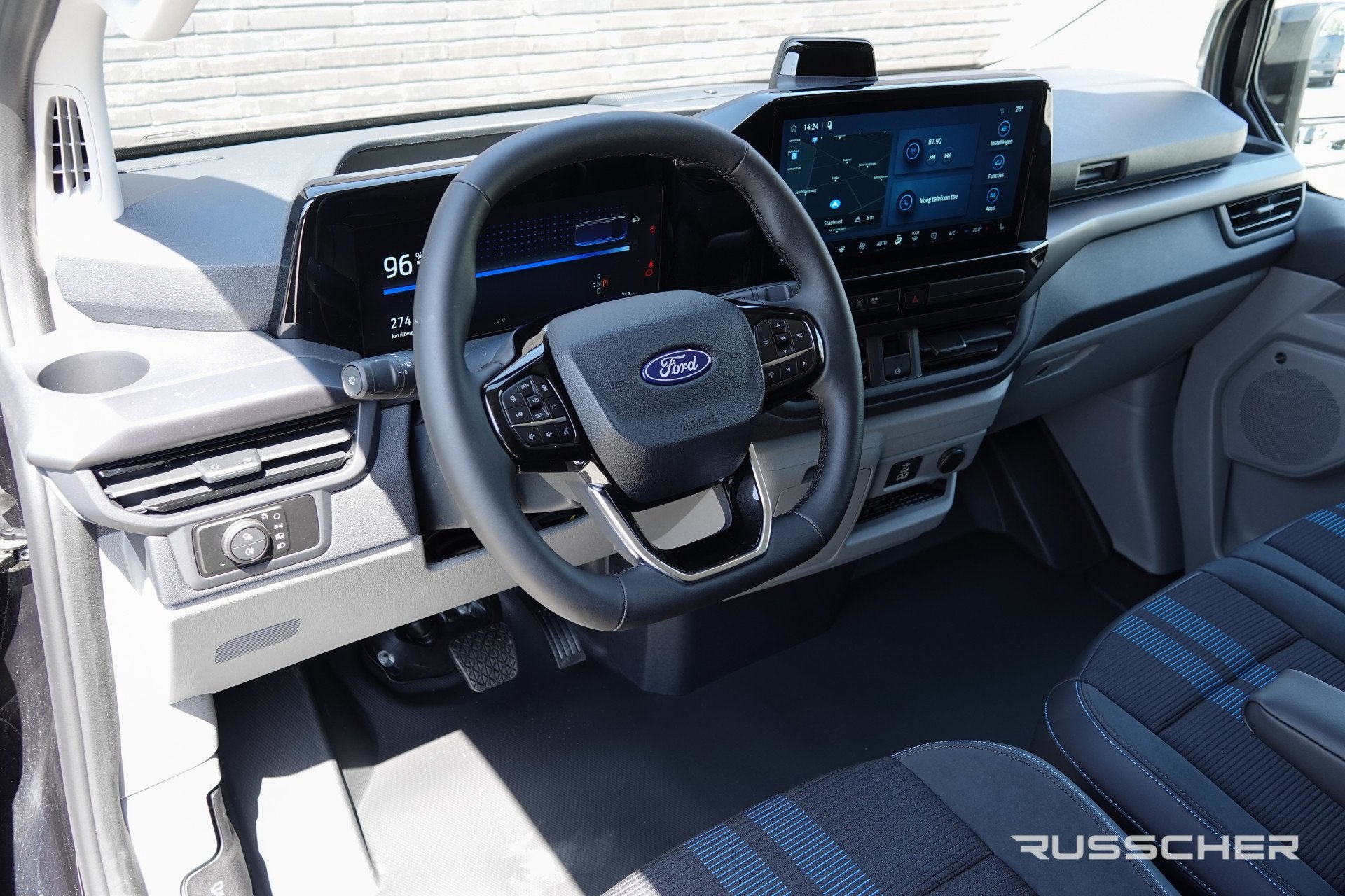 Ford E-Transit Custom L2H1 218Pk Aut. | Elektrisch | Nieuwe, Auto's, Bestelauto's, Automaat, Achterwielaandrijving, Gebruikt, Zwart