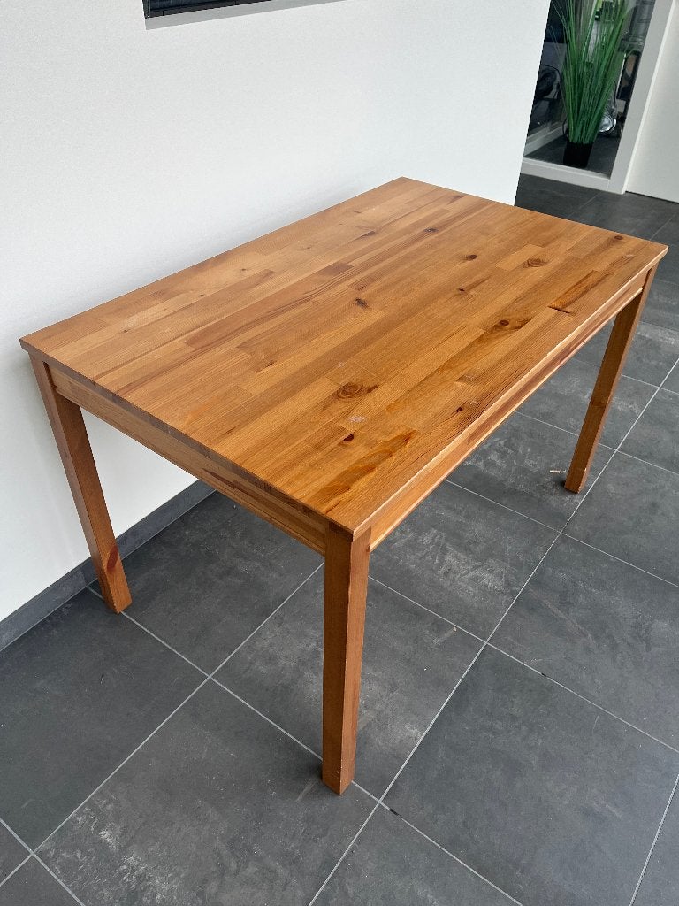 JOKKMOKK tafel met 4 stoelen. Eettafel Ikea, Ophalen, 50 tot 100 cm, 50 tot 100 cm, Zo goed als nieuw