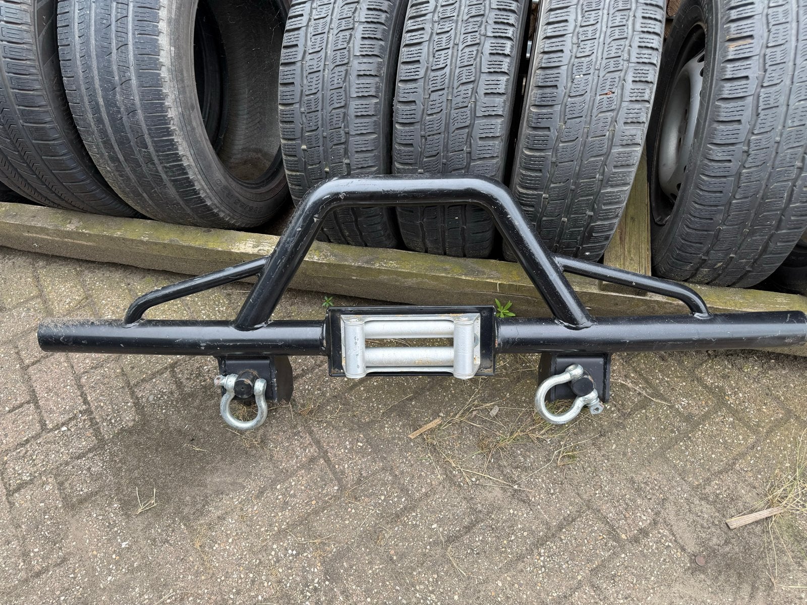 Defender Lierbumper/Bullbar met lierrollen en sleepogen, Ophalen of Verzenden, Gebruikt
