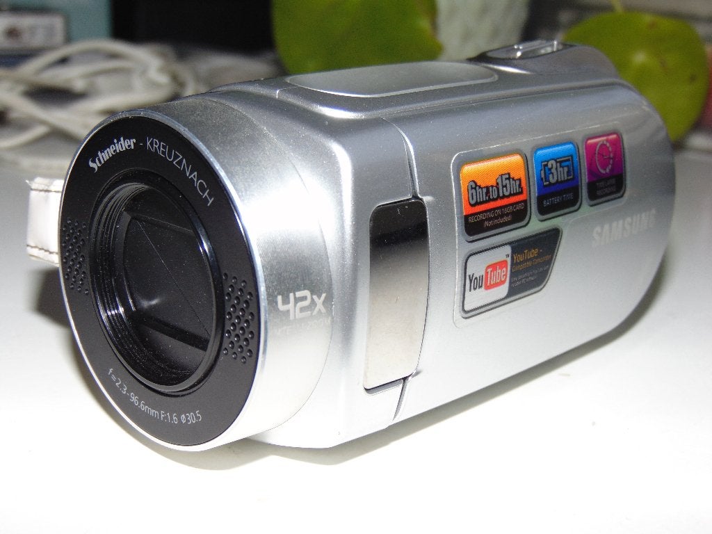 Samsung N363 camcorder in foedraal met oplader, Gebruikt, Ophalen of Verzenden, 8 tot 20x, Samsung