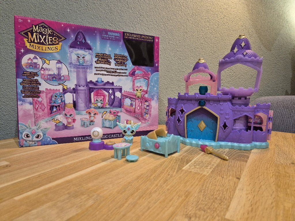 Magic Mixies Mixlings Castle set met toverstaf en figuur, Ophalen of Verzenden, Zo goed als nieuw, Overige typen